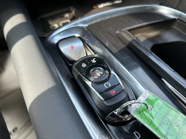 Used 2022 Buick Enclave Premium AWD/4WD image 48
