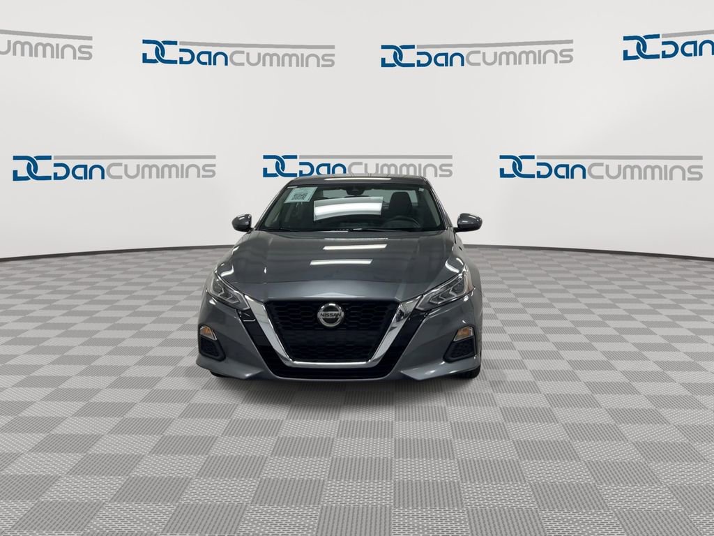 Used 2022 Nissan Altima 2.5 SV image 3