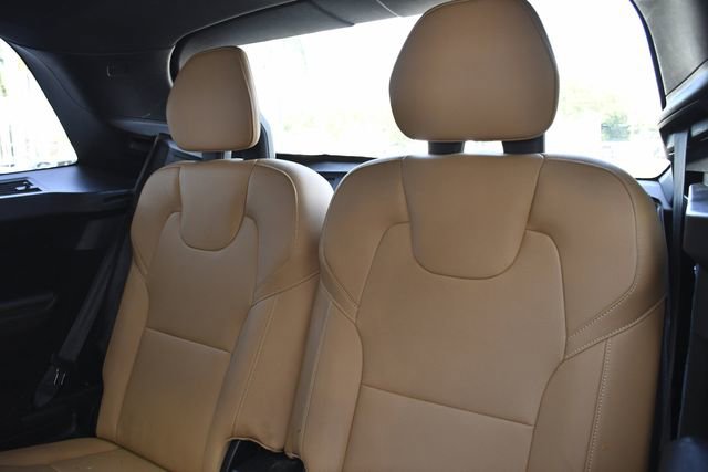 Used 2018 Volvo XC90 T5 Momentum w/ Convenience Package FWD image 19