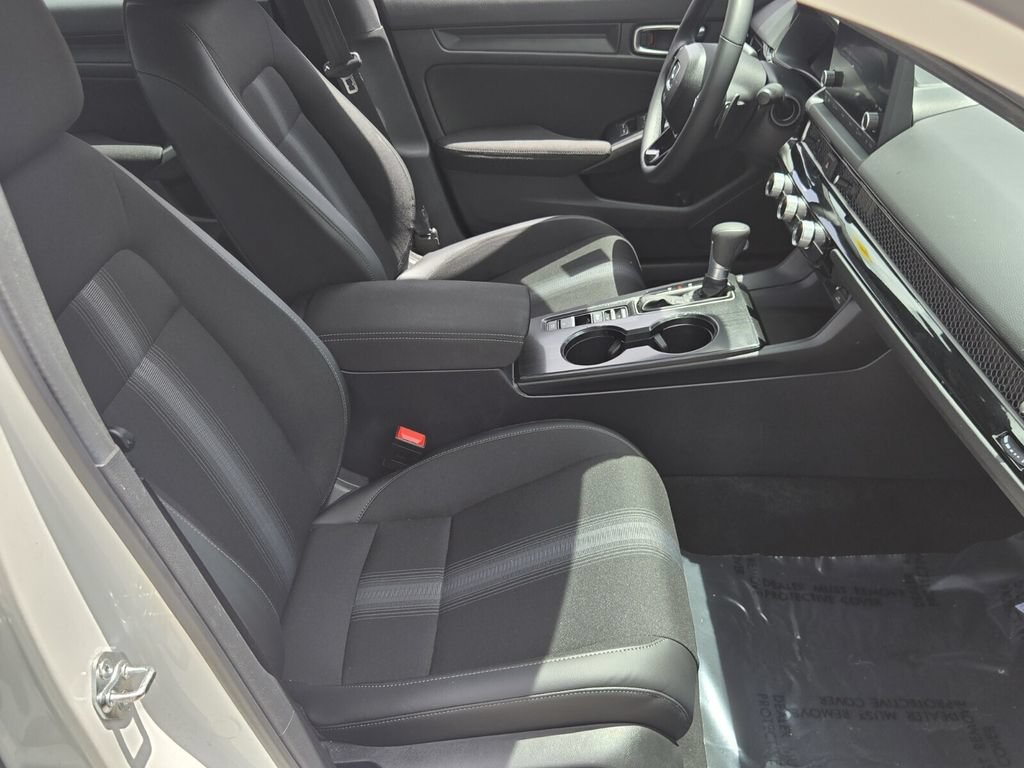Certified 2025 Honda Civic Sport image 17