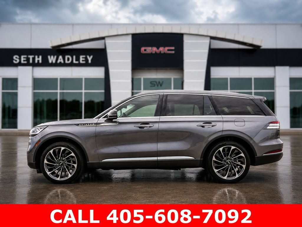 Used 2022 Lincoln Aviator Reserve w/ Equipment Group 201A AWD/4WD image 4