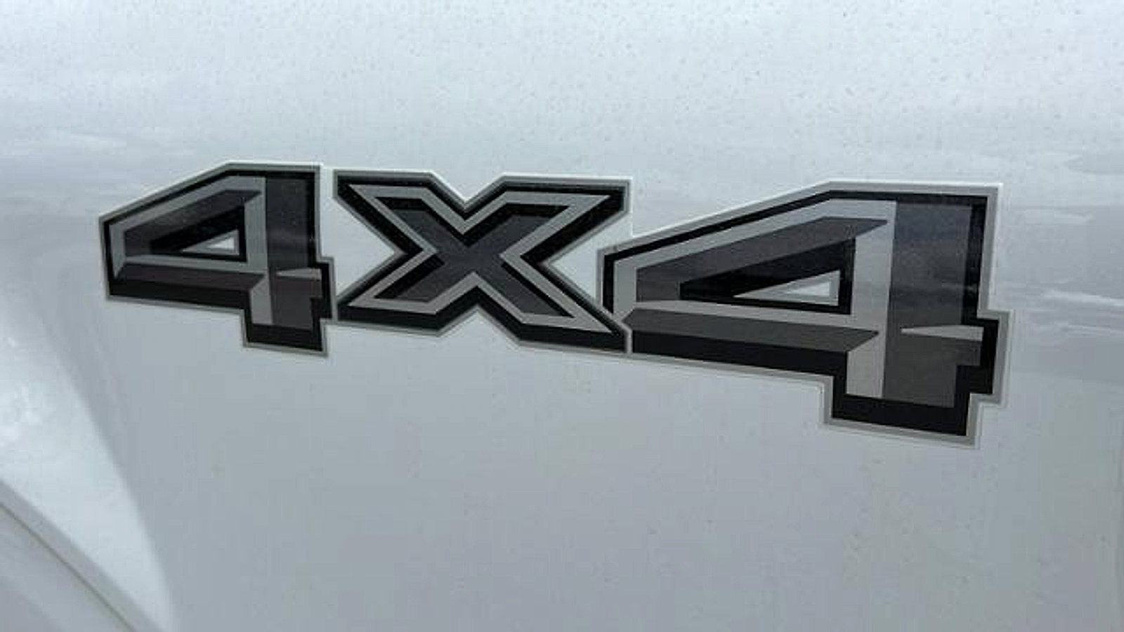 Used 2024 Ford F150 Lariat w/ Equipment Group 502A High image 14