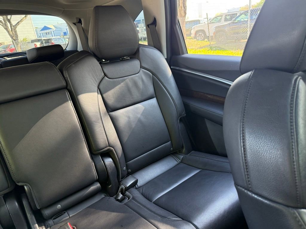 Used 2019 Acura MDX FWD image 13