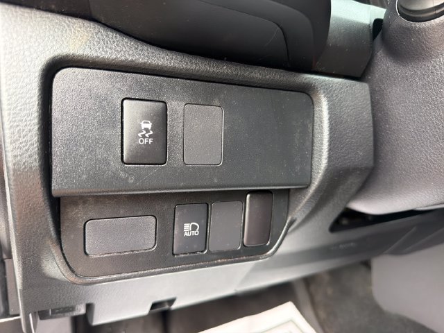 Used 2023 Toyota Tacoma SR AWD/4WD image 16