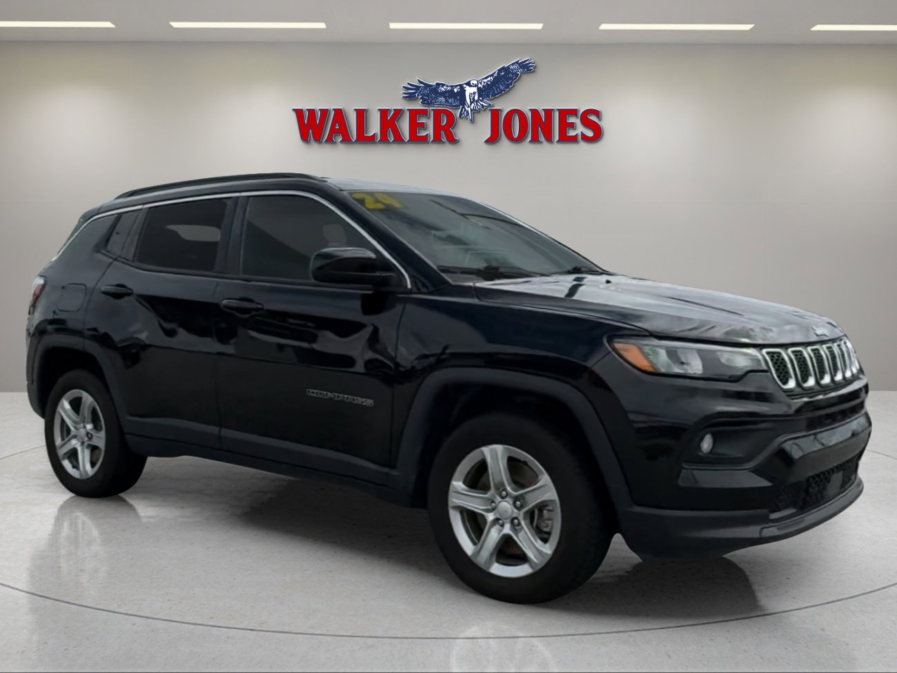 Used 2024 Jeep Compass Latitude