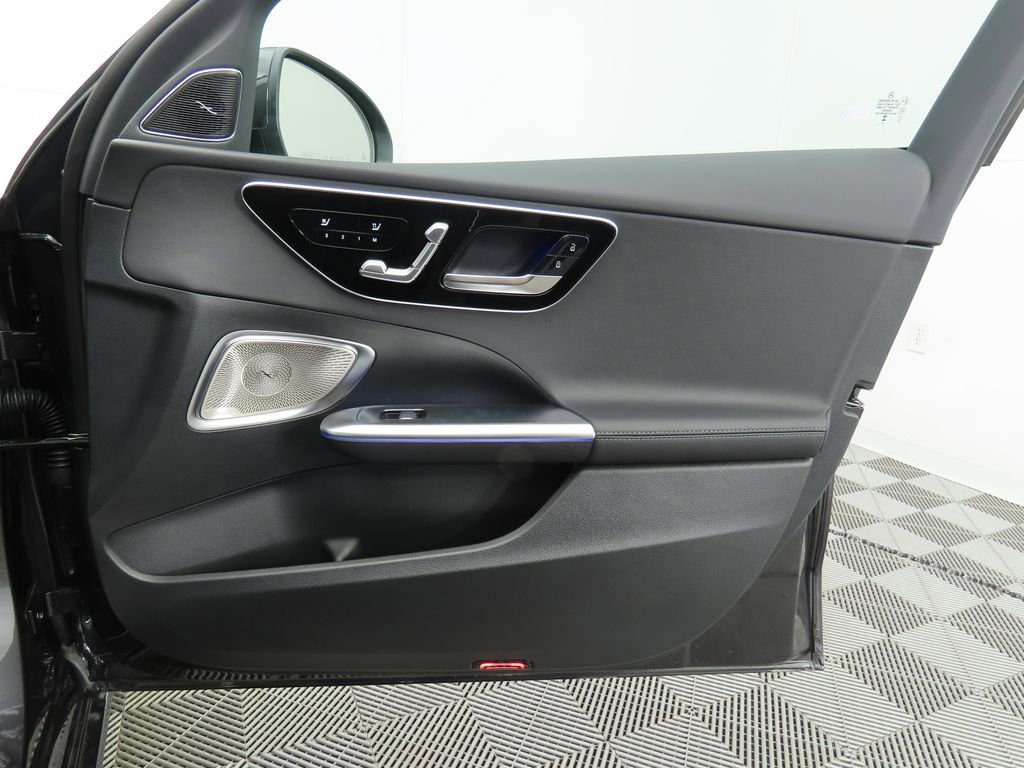 Certified 2025 Mercedes-Benz C 300 4MATIC Sedan image 26