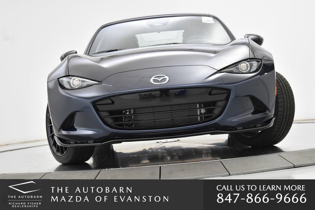 New 2026 MAZDA MX-5 Miata RF Club w/ Weather Package RWD image 5