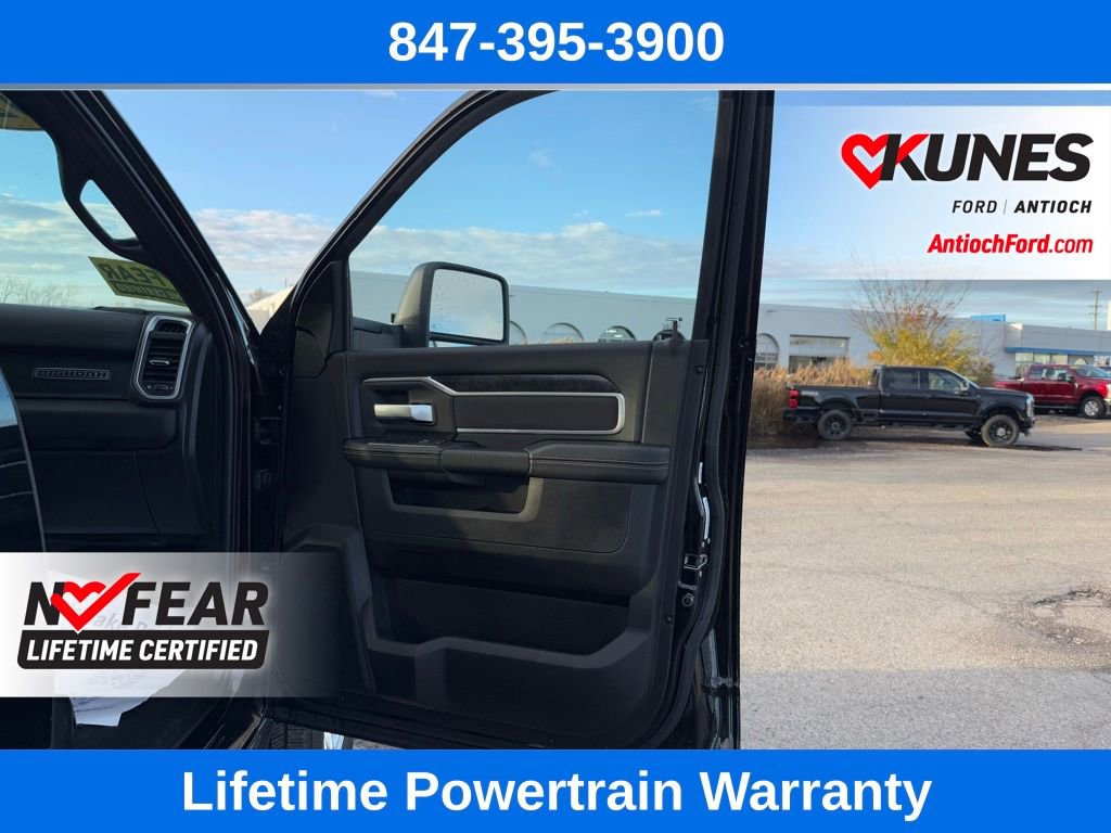 Used 2024 RAM 2500 Big Horn w/ Bed Utility Group image 14