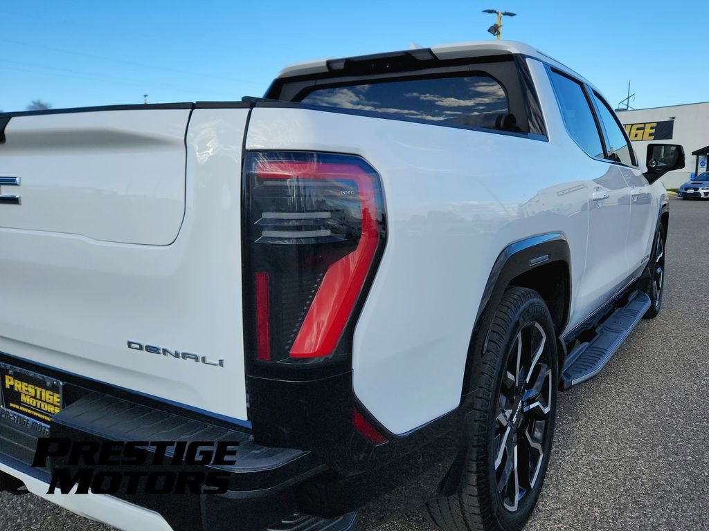 Used 2025 GMC Sierra EV Denali image 11