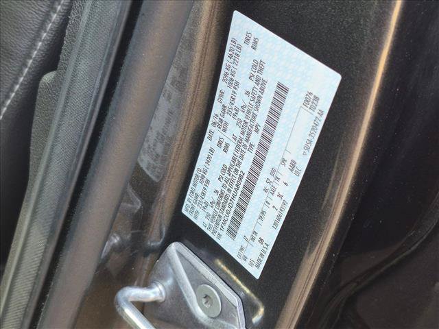 Used 2017 Ford Escape Titanium FWD image 23