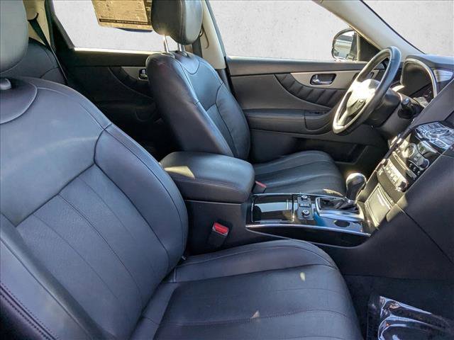 Used 2017 INFINITI QX70 AWD image 21