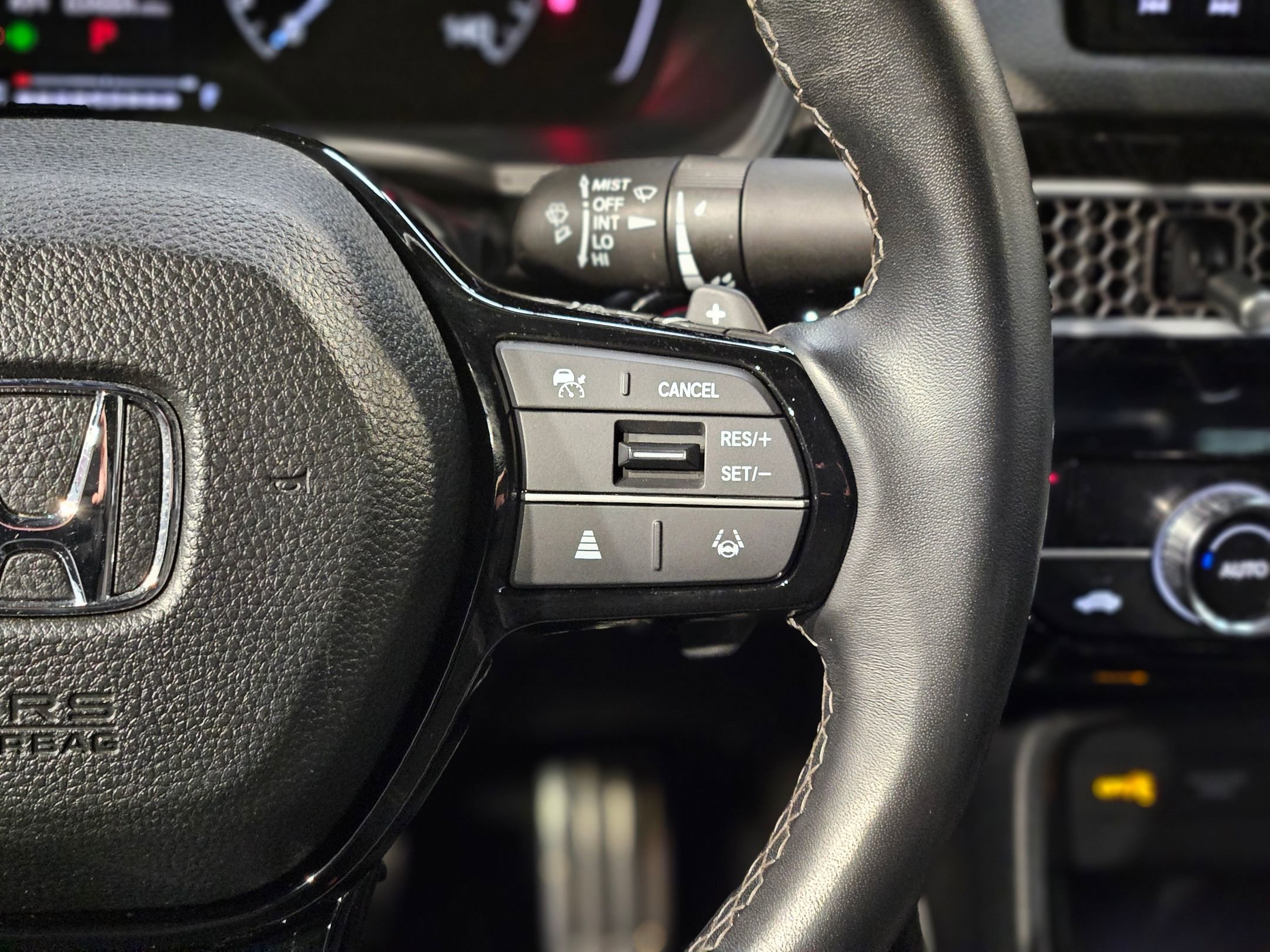 Used 2025 Honda Civic Sport image 29