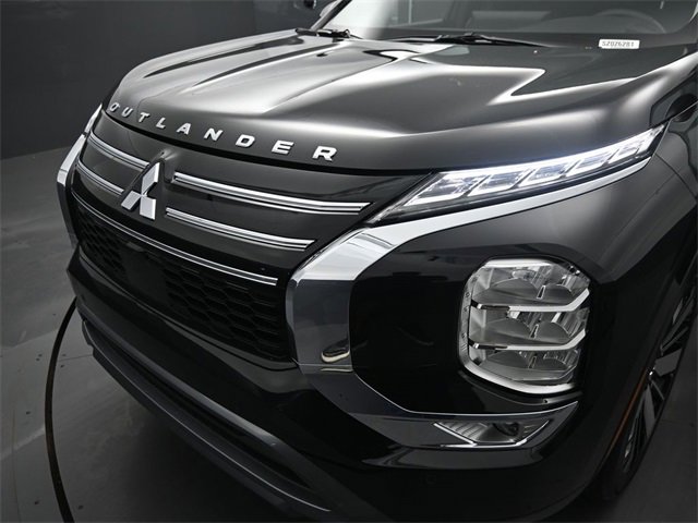 New 2025 Mitsubishi Outlander SE image 15