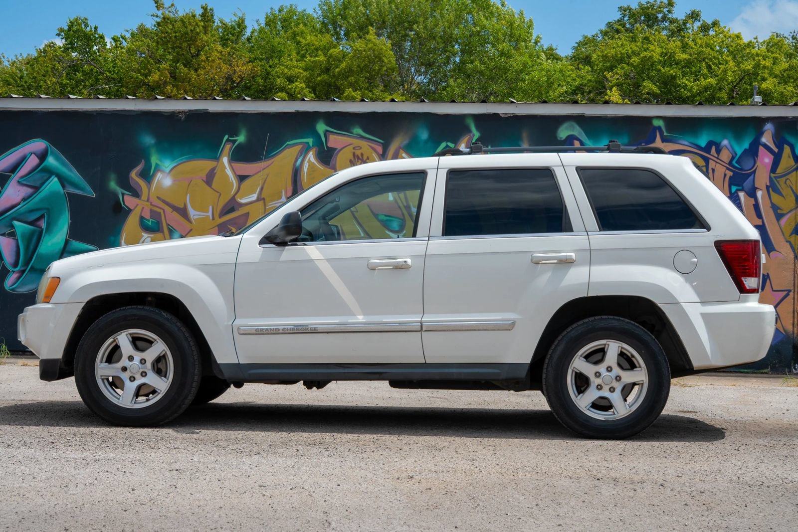 Used 2007 Jeep Grand Cherokee Limited RWD image 6