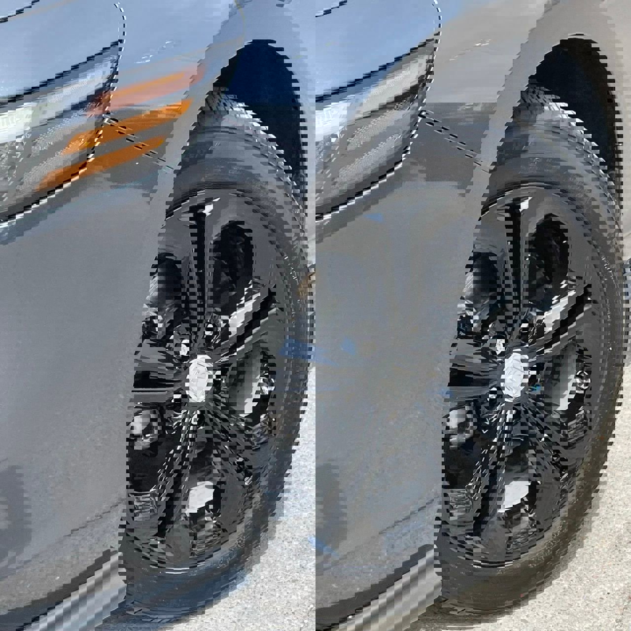 Used 2025 Honda Accord LX image 8