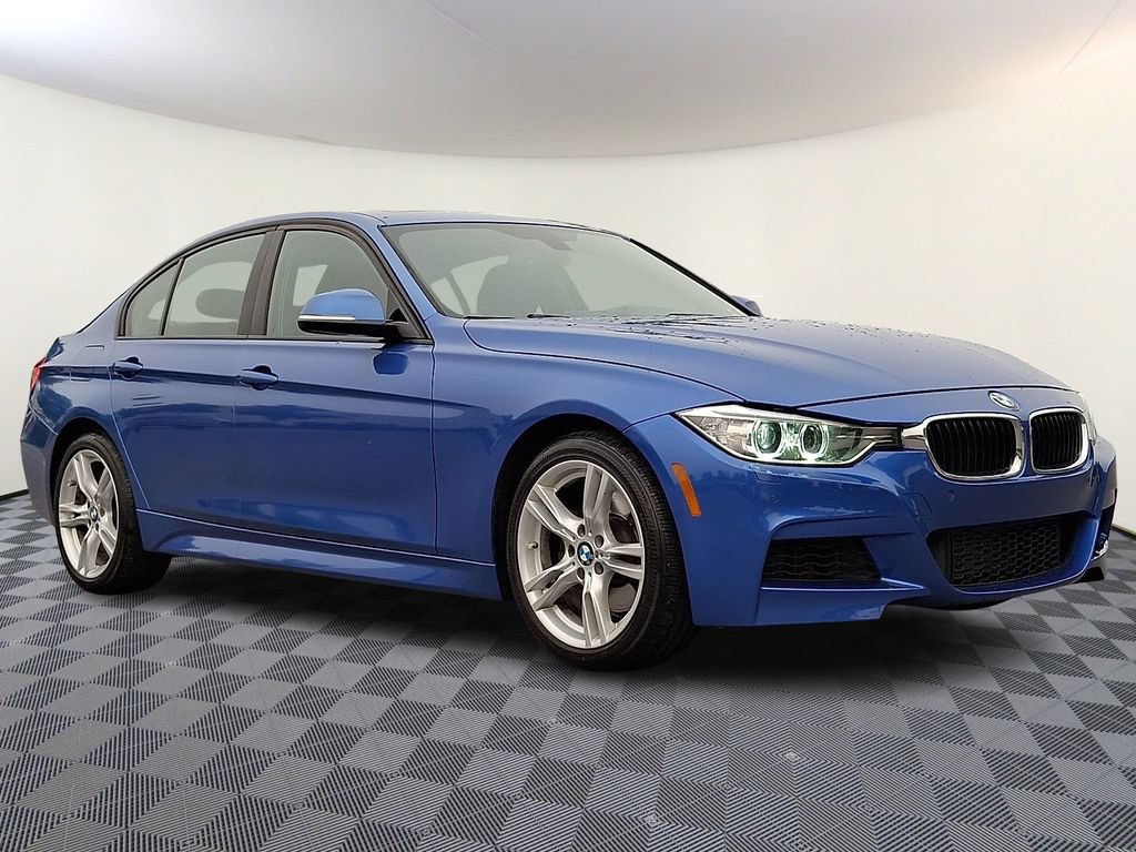Used 2014 BMW 328i xDrive Sedan AWD/4WD image 1