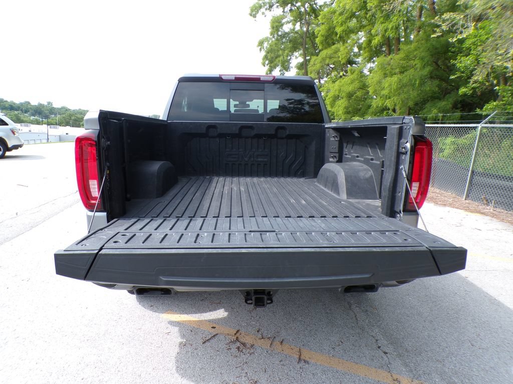 Used 2022 GMC Sierra 1500 AT4 w/ AT4 Premium Package AWD/4WD image 18