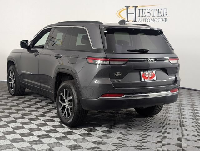 Used 2025 Jeep Grand Cherokee Limited AWD/4WD image 5