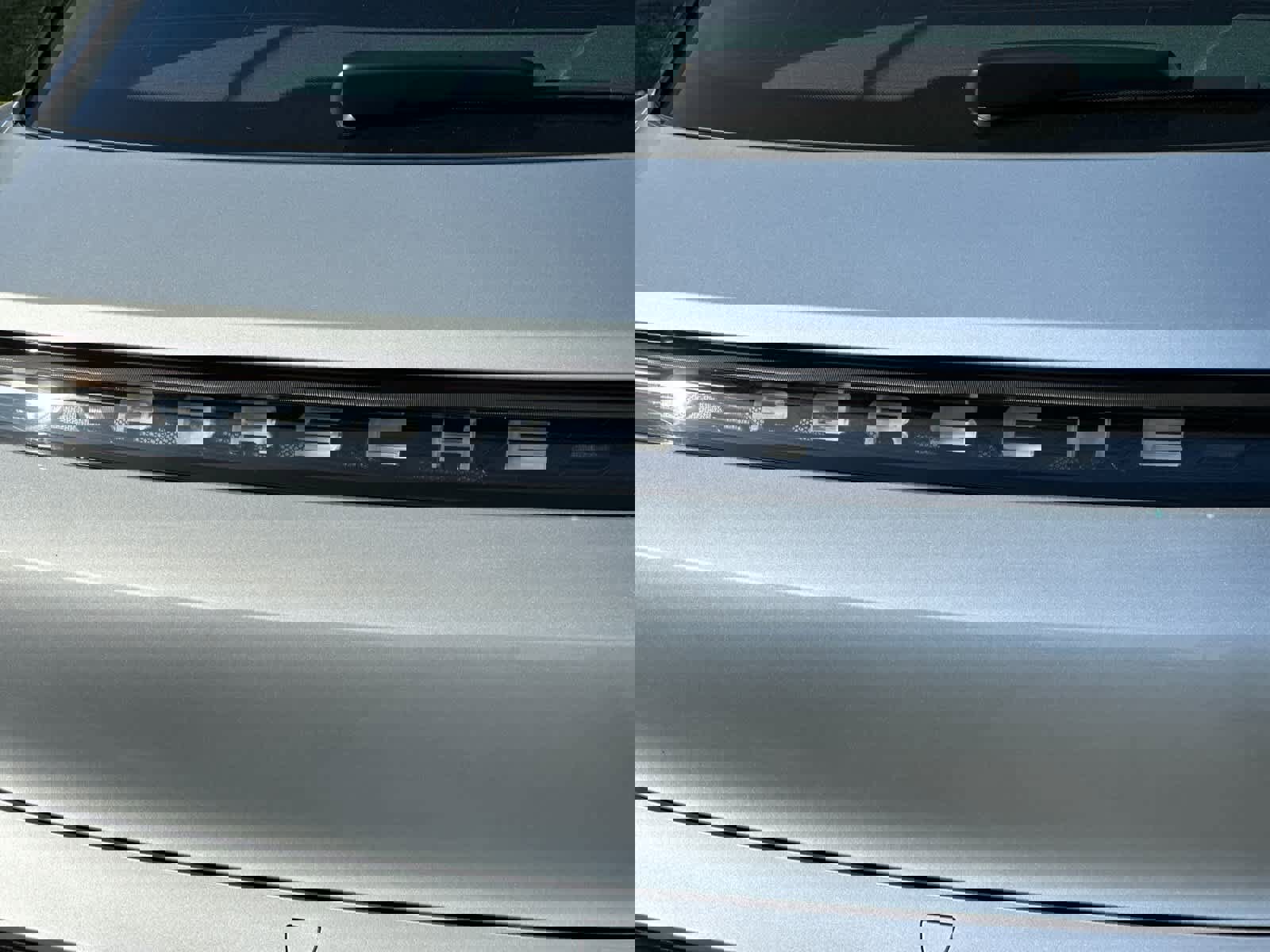 Used 2024 Porsche Taycan 4 Cross Turismo image 31