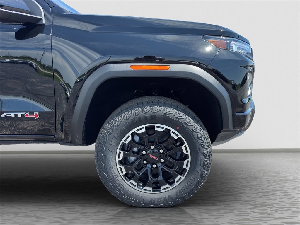 New 2026 GMC Canyon AT4 image 23