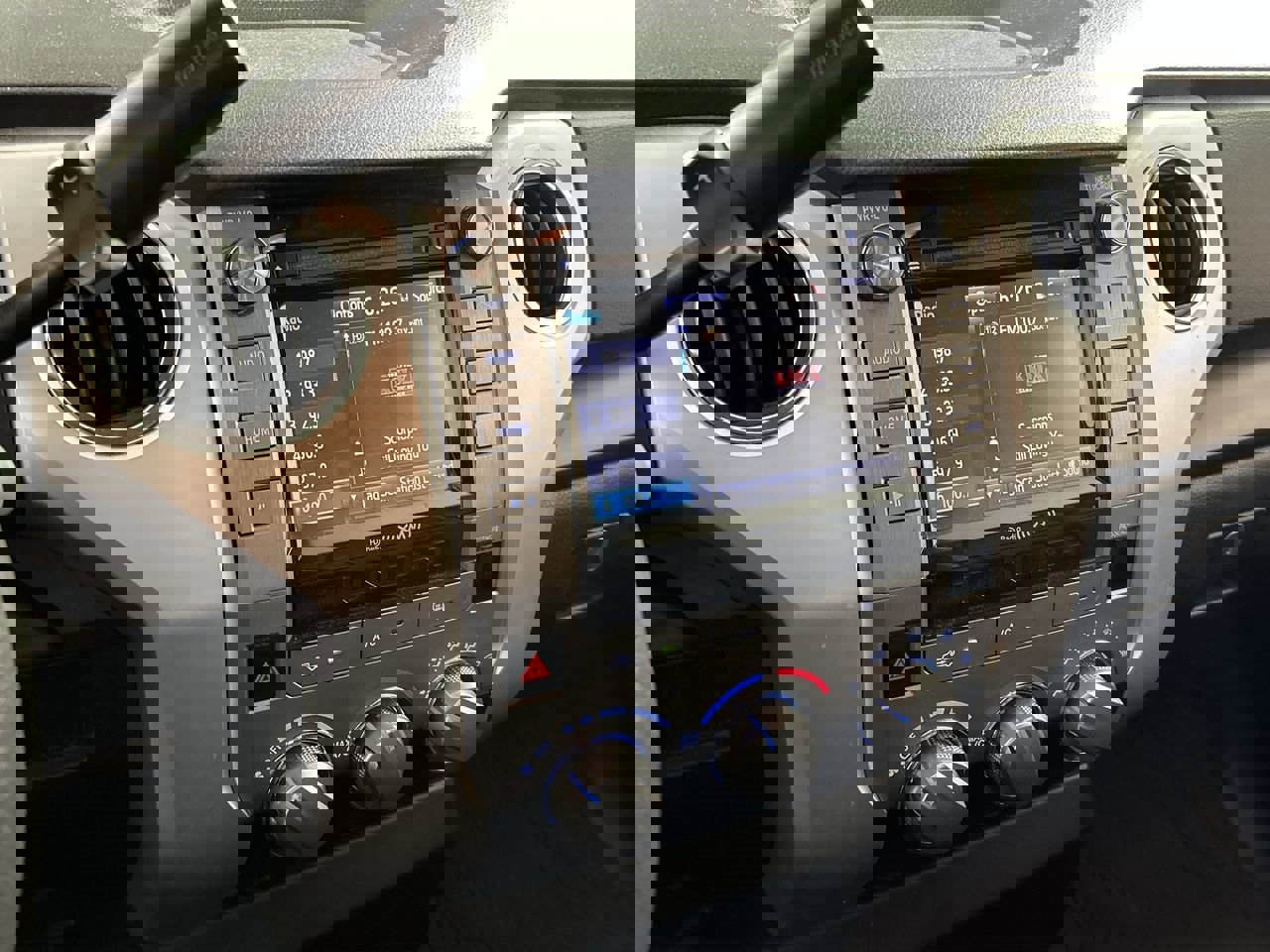 Used 2014 Toyota Tundra SR5 image 15