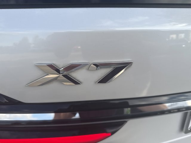 Certified 2023 BMW X7 xDrive40i w/ M Sport Package image 11