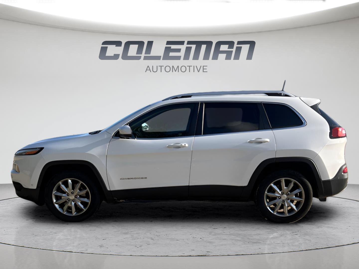 Used 2017 Jeep Cherokee Limited w/ Luxury Group AWD/4WD image 22