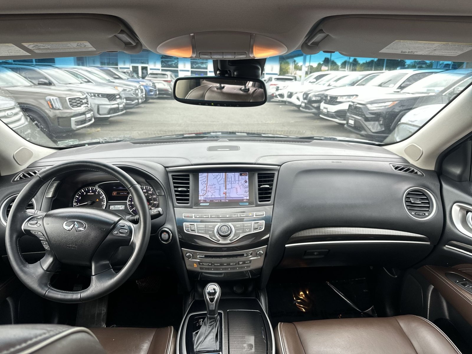 Used 2016 INFINITI QX60 Luxe w/ Premium Plus Package AWD/4WD image 24
