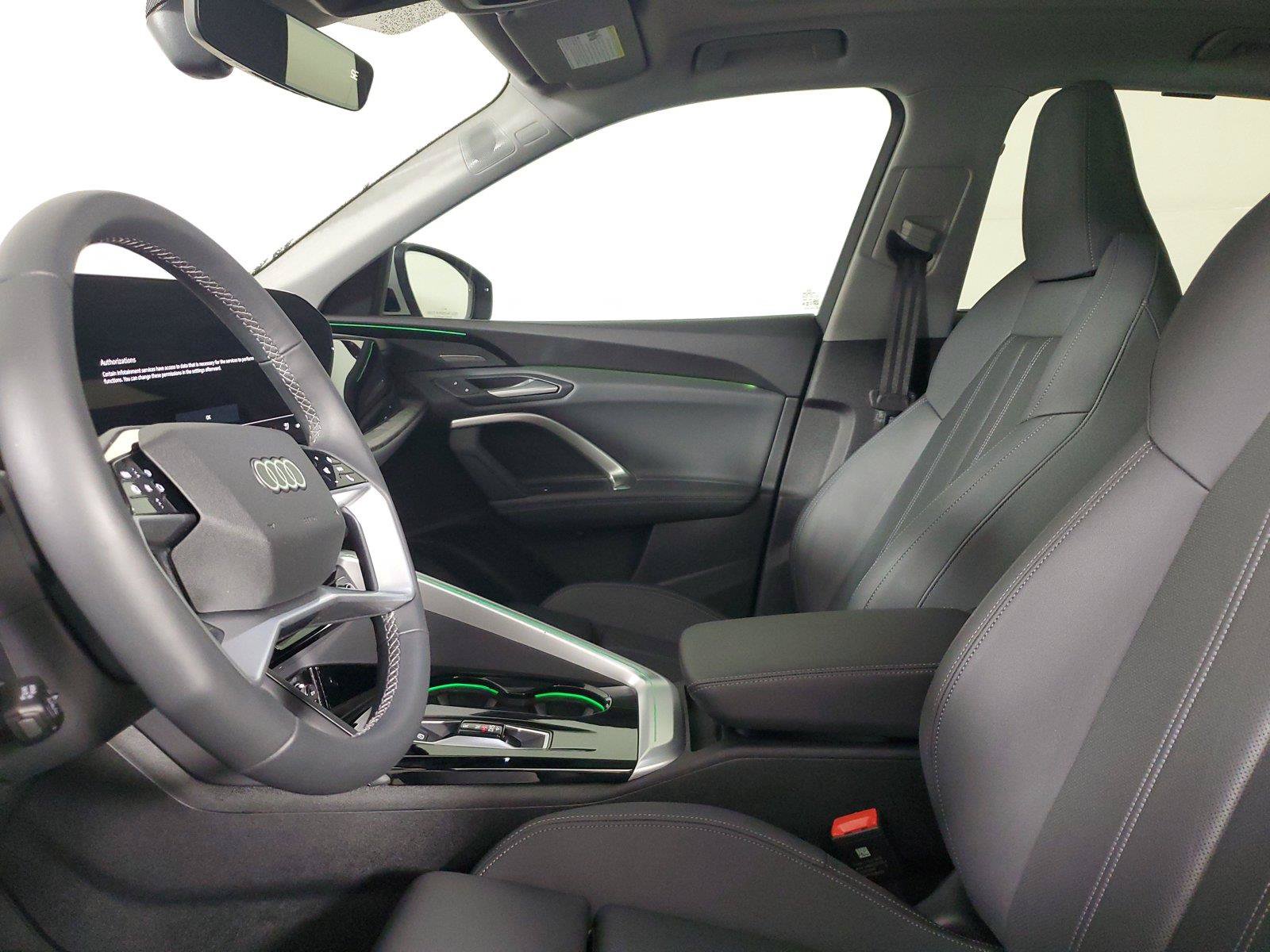 Used 2025 Audi Q5 Premium AWD/4WD image 22