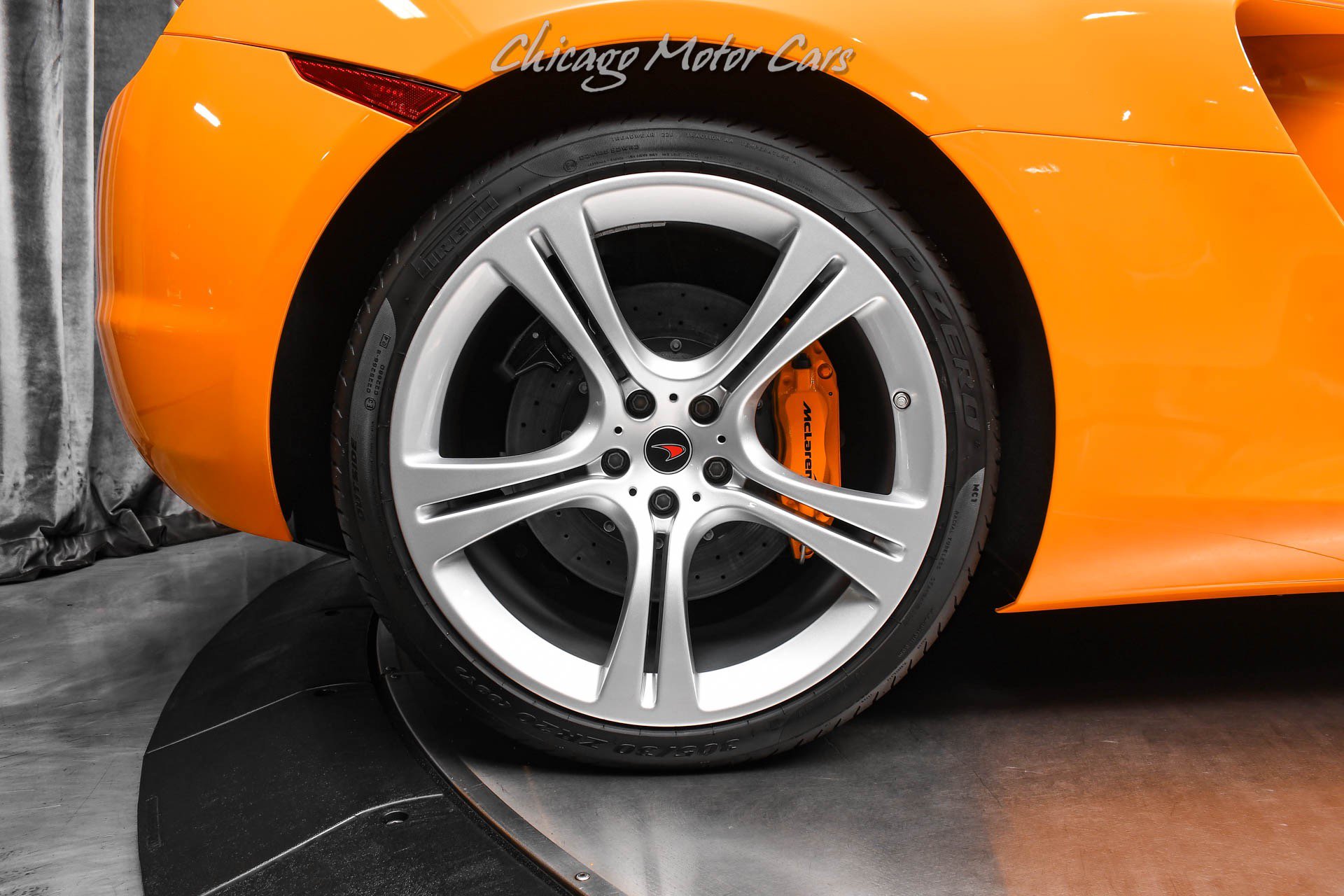 Used 2012 McLaren MP4-12C Coupe RWD image 48
