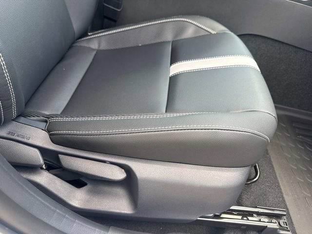 New 2026 Toyota Camry Hybrid w/ Convenience Package FWD image 14