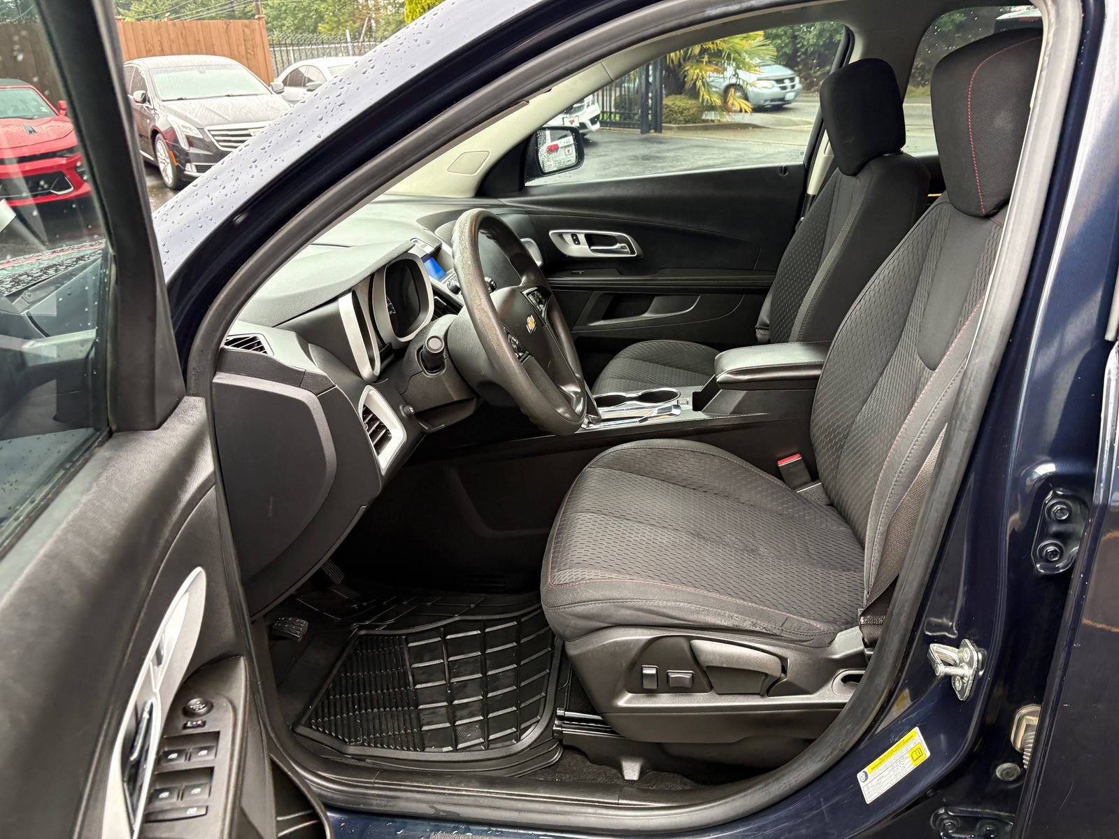 Used 2015 Chevrolet Equinox LS AWD/4WD image 9