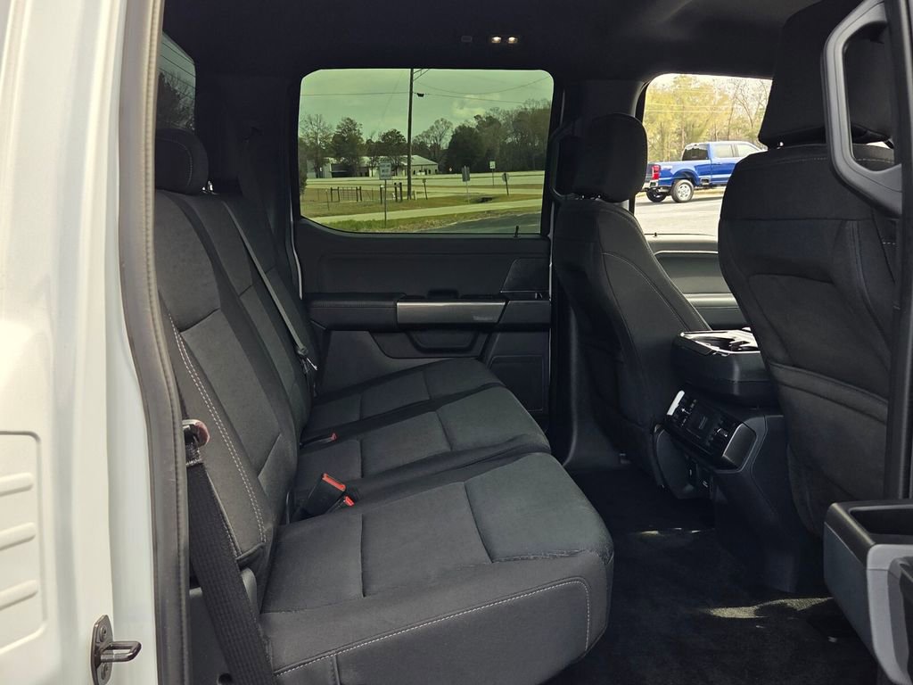 Used 2022 Ford F150 XLT w/ Equipment Group 302A High image 13