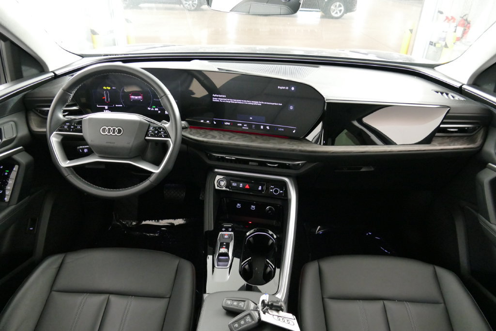 Certified 2025 Audi Q5 Premium w/ Convenience Package AWD/4WD image 25