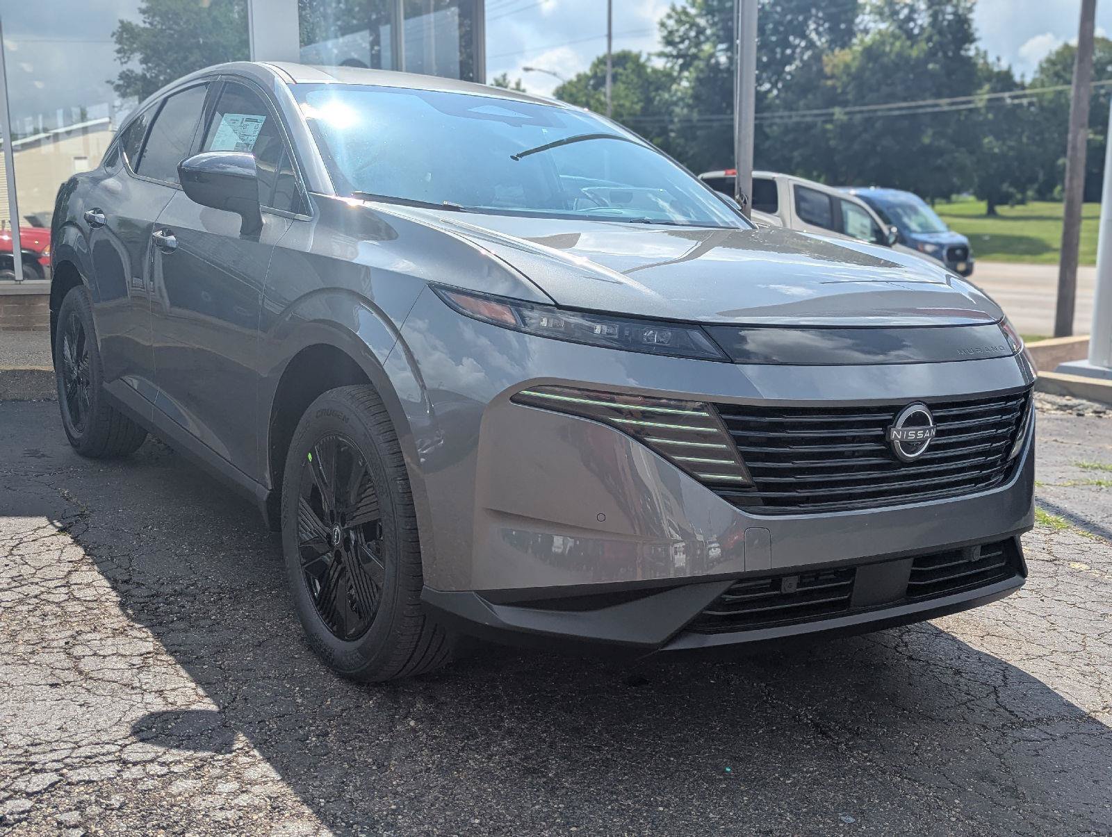 New 2026 Nissan Murano SV AWD/4WD image 1