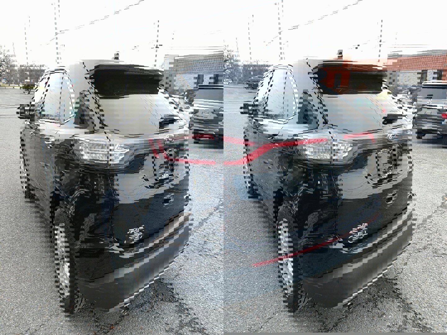 Used 2018 Ford Edge SEL w/ Equipment Group 201A image 6