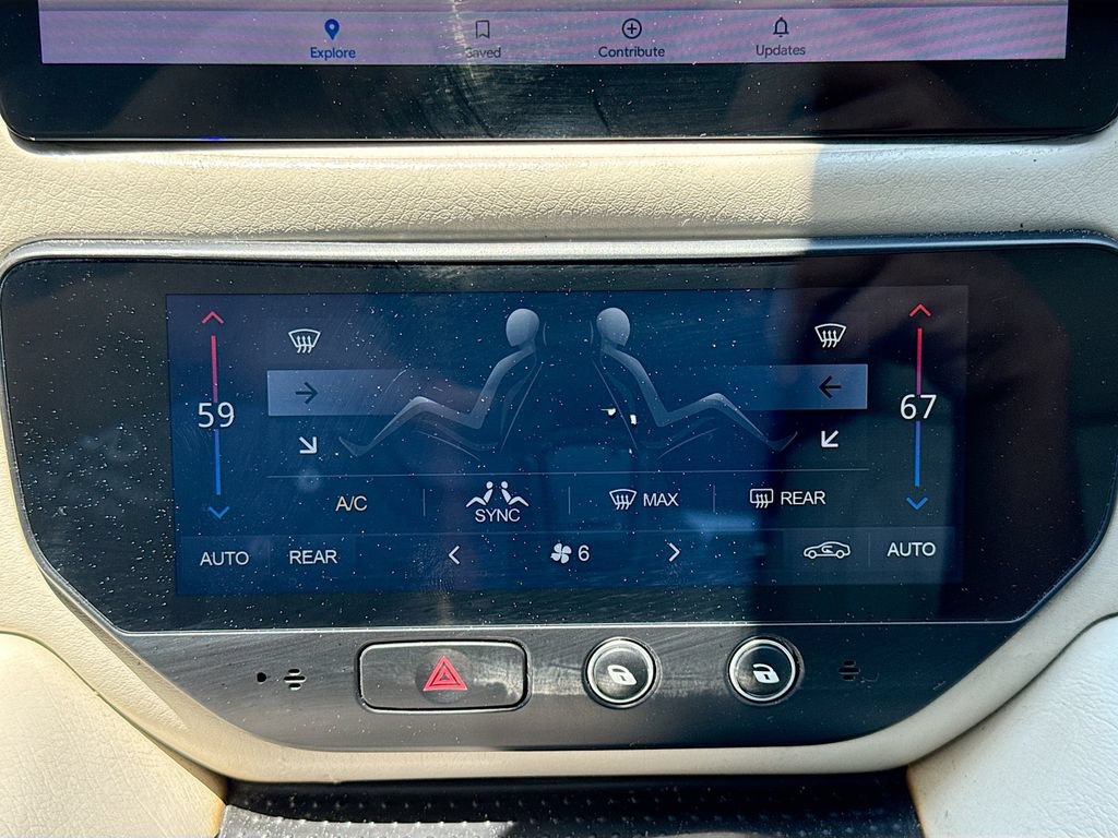 Used 2012 Maserati GranTurismo Convertible RWD image 16