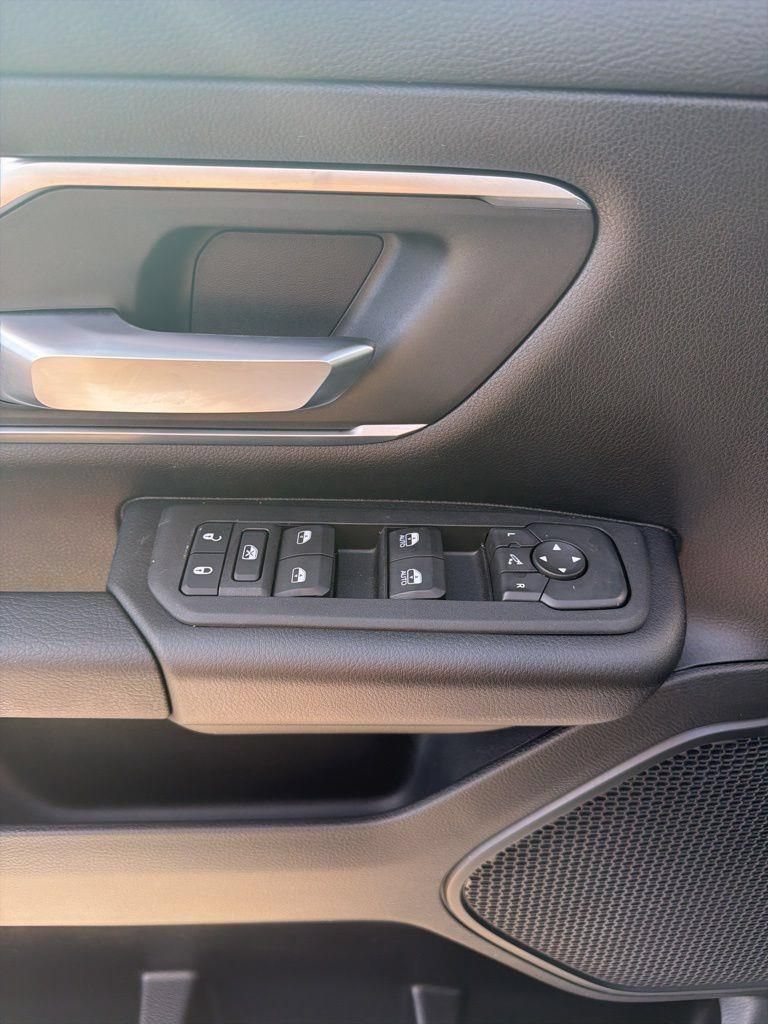 New 2026 RAM 1500 Big Horn AWD/4WD image 22
