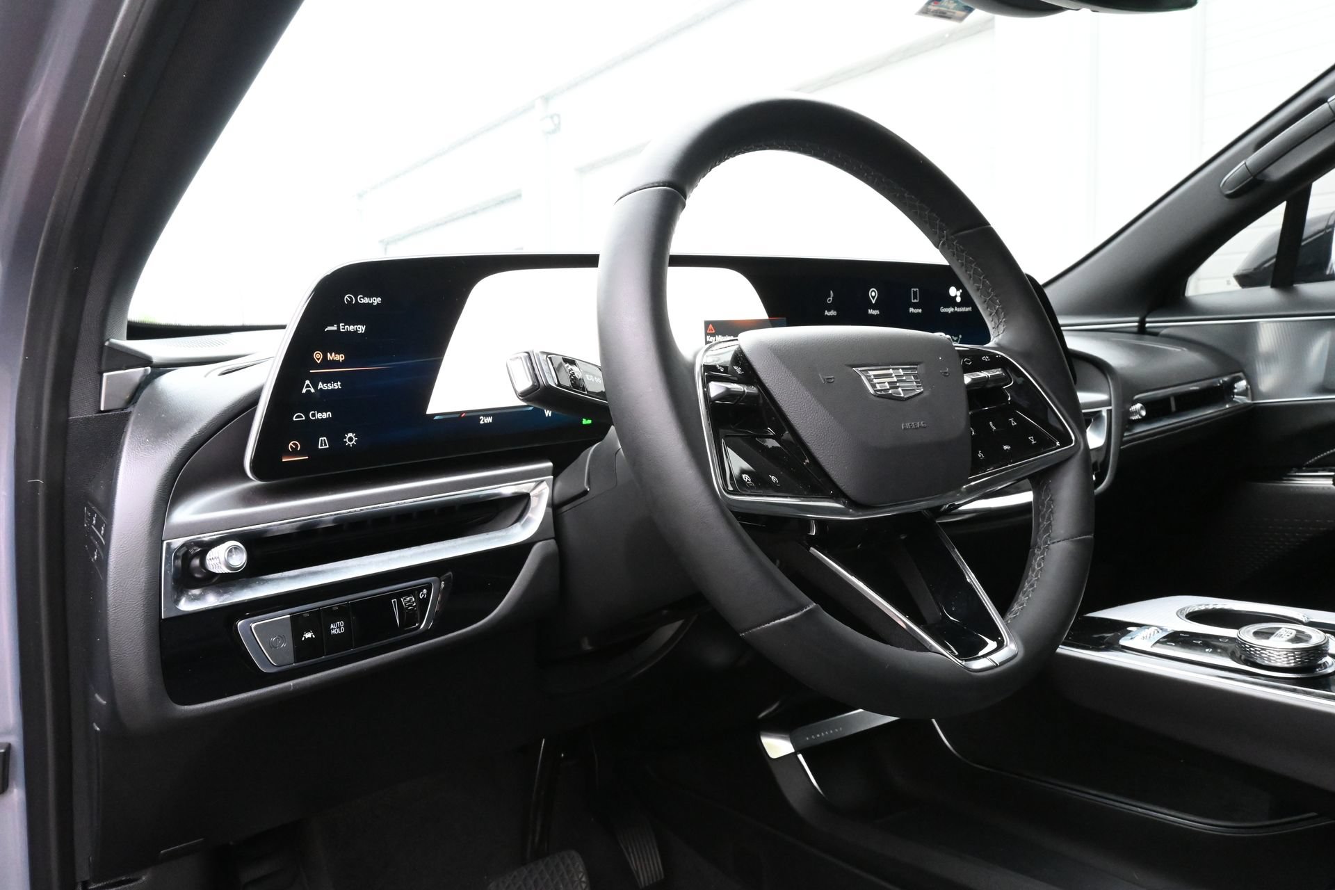 Certified 2024 Cadillac Lyriq Tech w/ Driver Assist Package AWD/4WD image 16