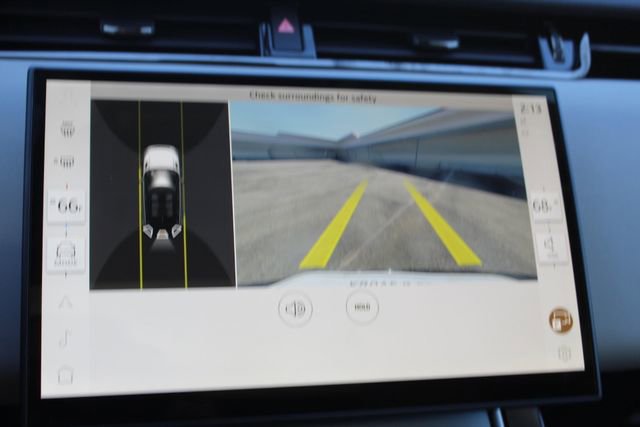 Used 2025 Land Rover Range Rover Evoque S image 18