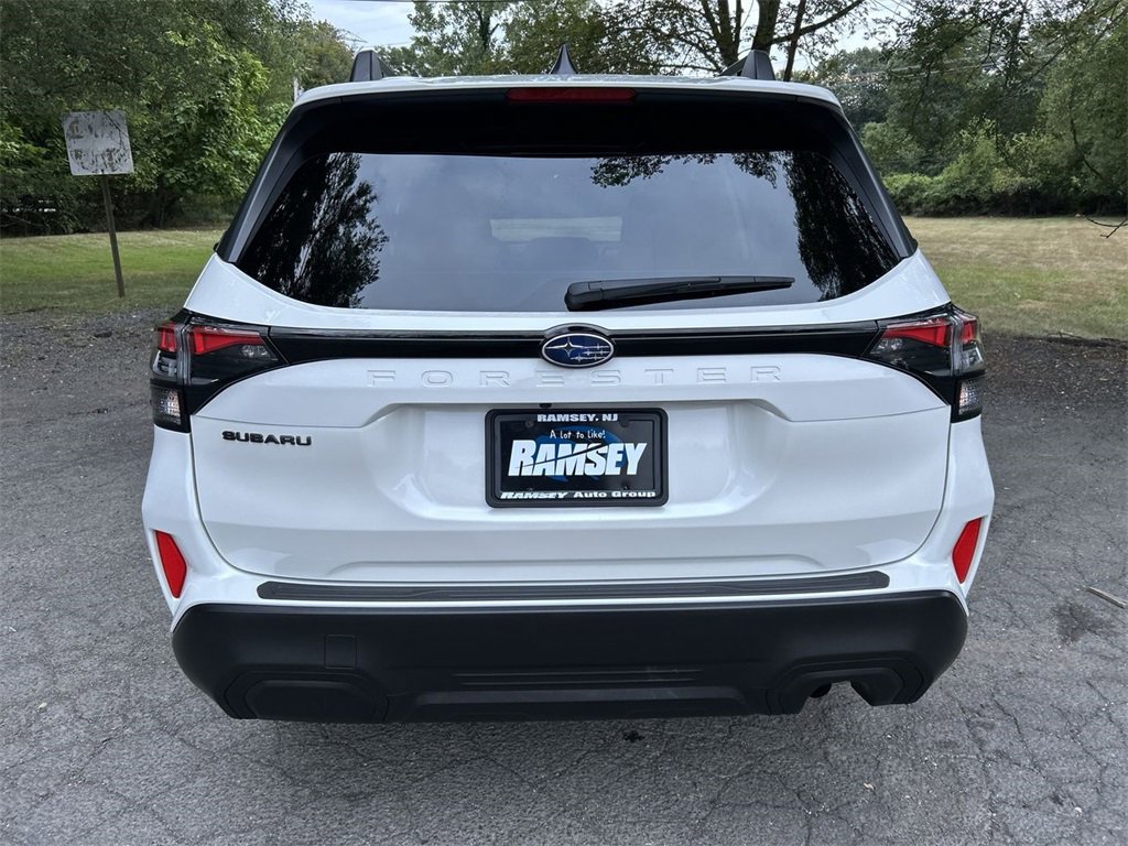 Certified 2025 Subaru Forester Premium image 26