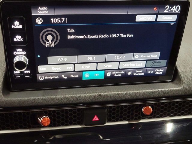 Used 2022 Honda Civic Touring image 6