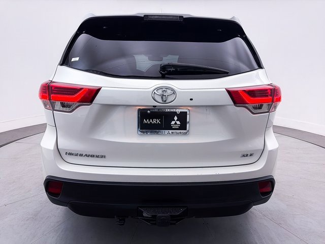 Used 2018 Toyota Highlander XLE image 14