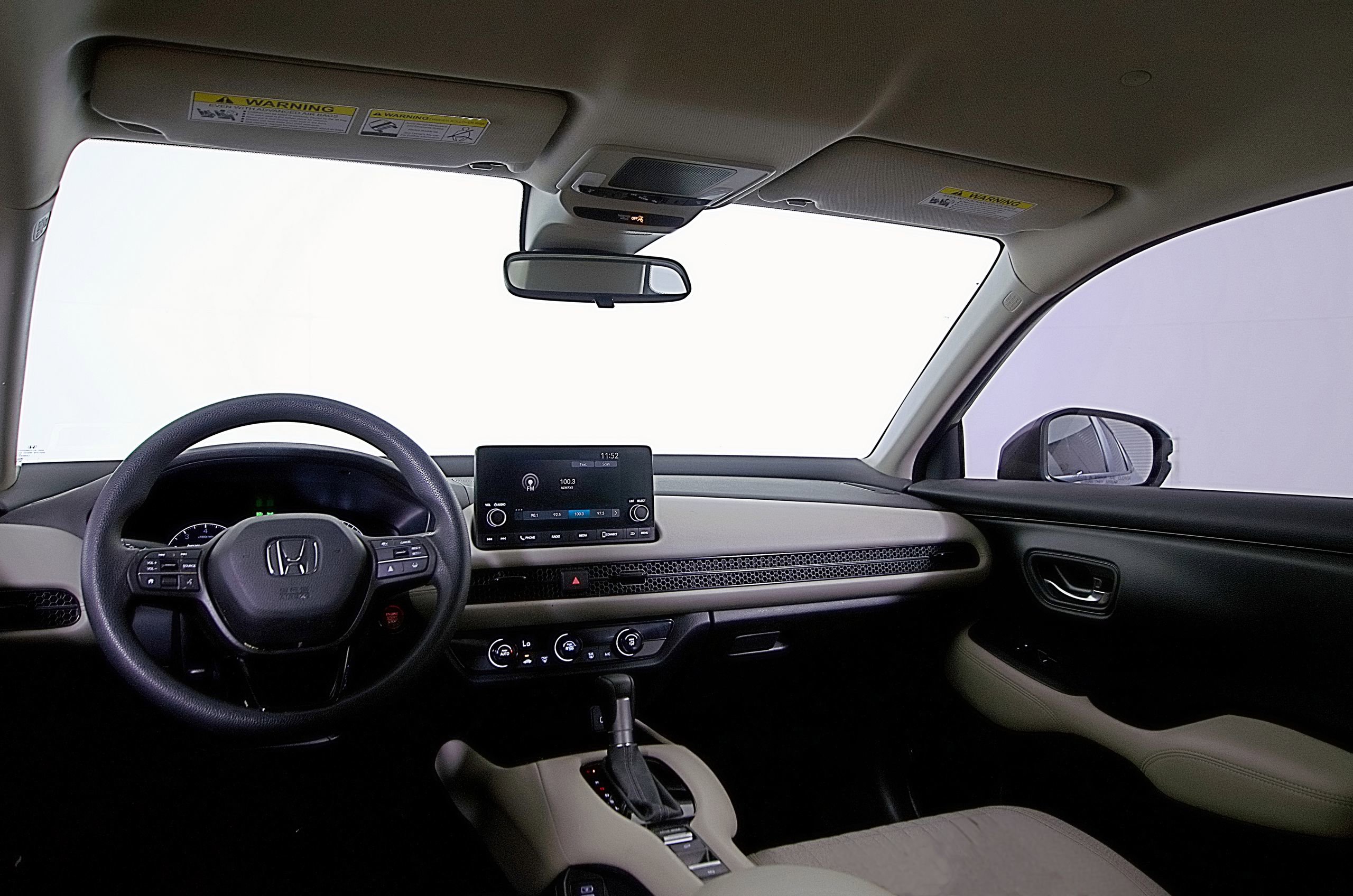 Used 2023 Honda HR-V LX image 12