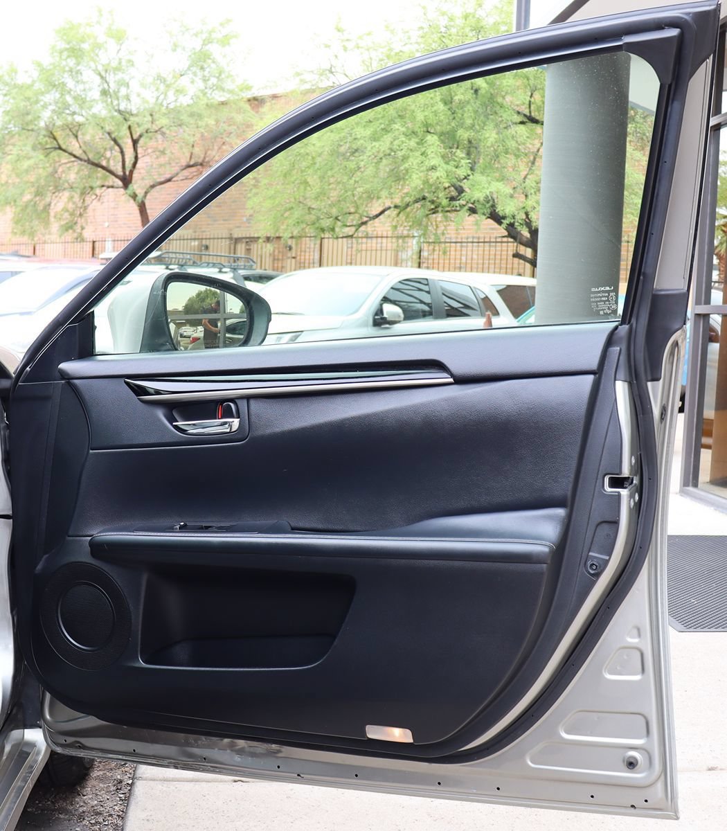 Used 2015 Lexus ES 350 FWD image 33
