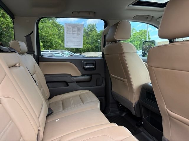 Used 2018 GMC Sierra 2500 Denali w/ Duramax Plus Package AWD/4WD image 17