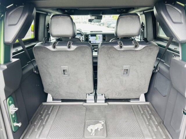 Used 2023 Ford Bronco Badlands w/ Sasquatch Package AWD/4WD image 16