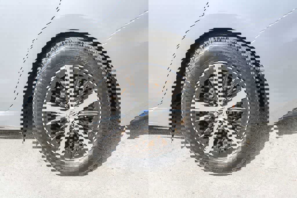 Used 2019 Subaru Impreza 2.0i Premium w/ Eyesight & BSD/Rcta & SRF image 6