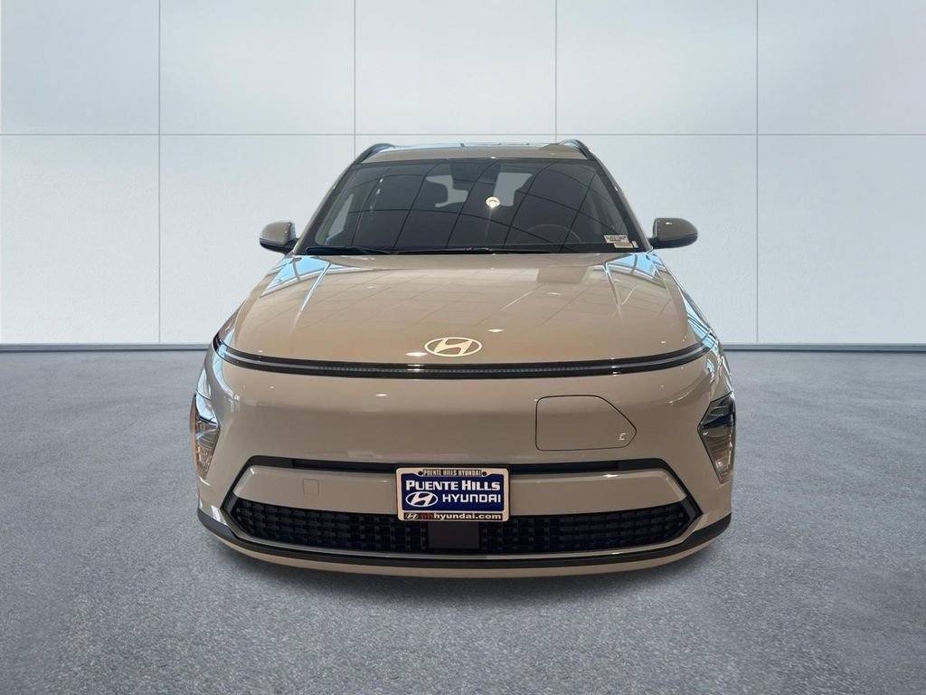 New 2025 Hyundai Kona SEL FWD image 2