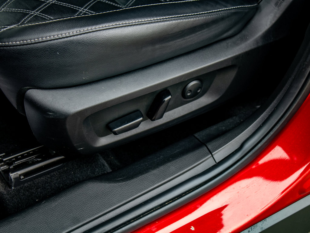 Used 2024 Mitsubishi Outlander SEL image 20